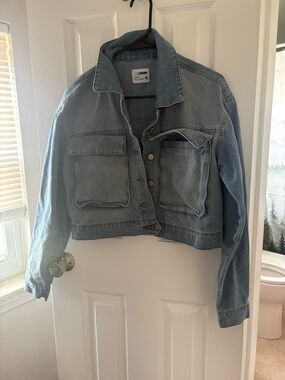 Light Blue Cropped Denim Jacket